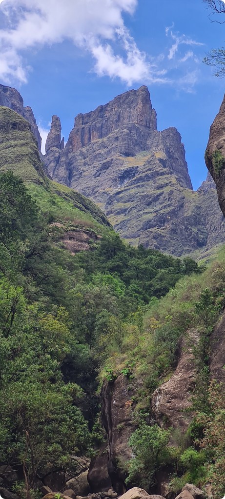 Devil's Tooth - Tugela Falls Hike. James Seymour