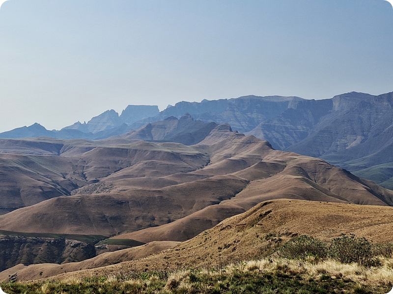 Didima to Monks Cowl Hike. Above Phillip's Folly. James Seymour