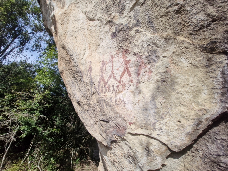 Procession Shelter, Central Drakensberg